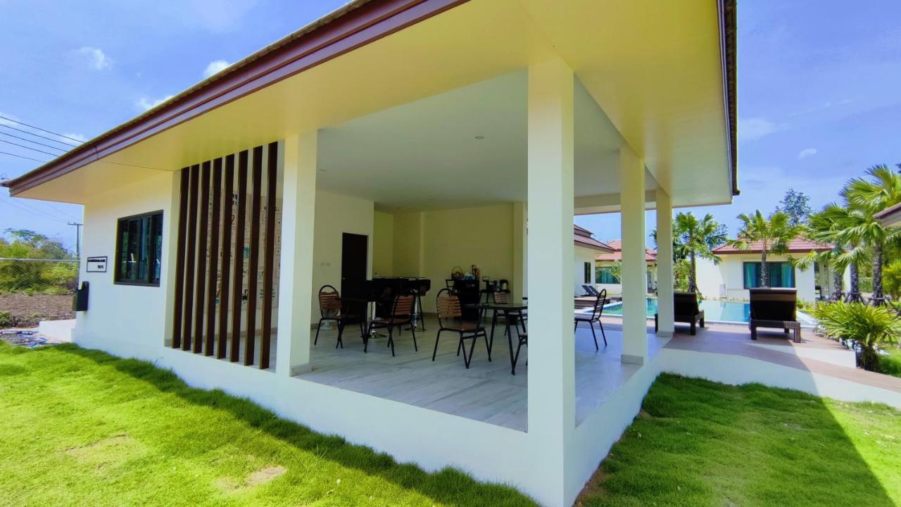 Isan Golf & Adventure Hotel Udon Thani Exteriér fotografie