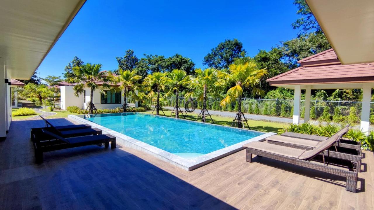 Isan Golf & Adventure Hotel Udon Thani Exteriér fotografie