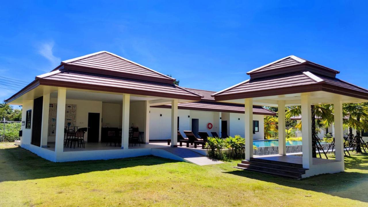 Isan Golf & Adventure Hotel Udon Thani Exteriér fotografie