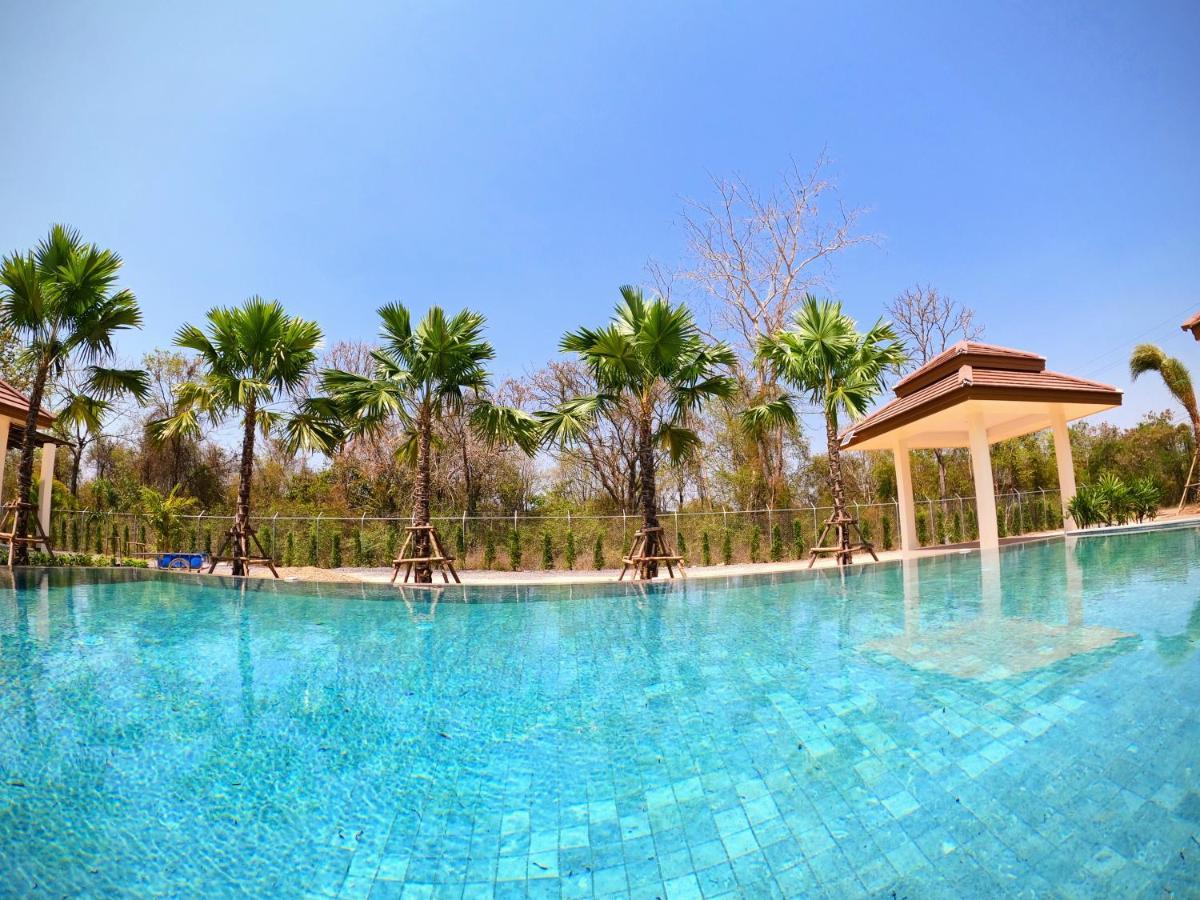 Isan Golf & Adventure Hotel Udon Thani Exteriér fotografie